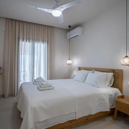 Gatzeas Blue Holiday home
