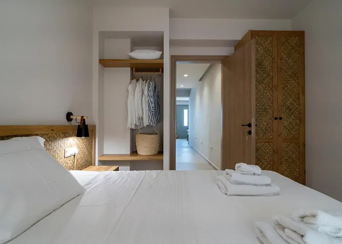 Gatzeas Blue Holiday home