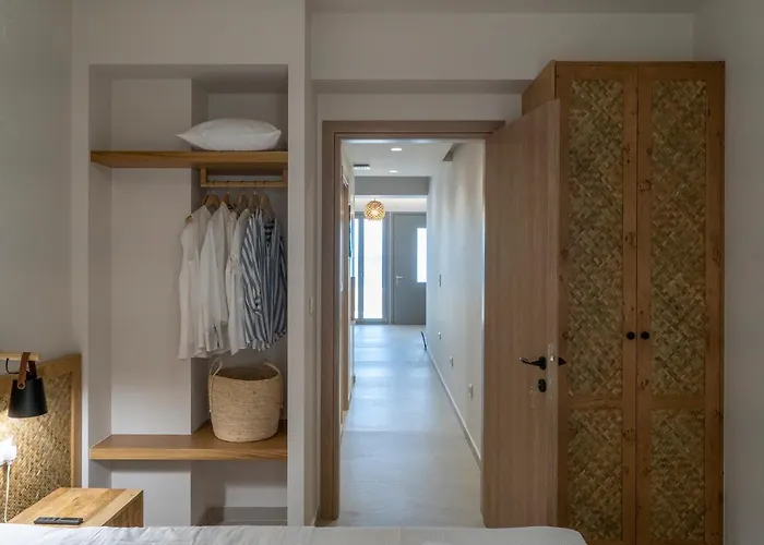 Gatzeas Blue Holiday home