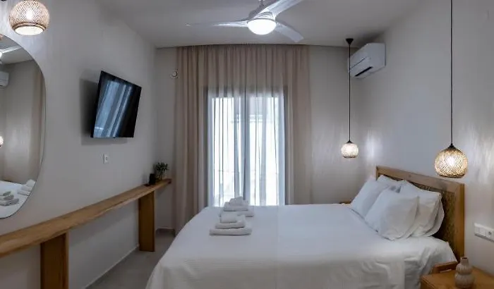 Gatzeas Blue Holiday home