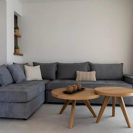 בית נופש Gatzeas Blue