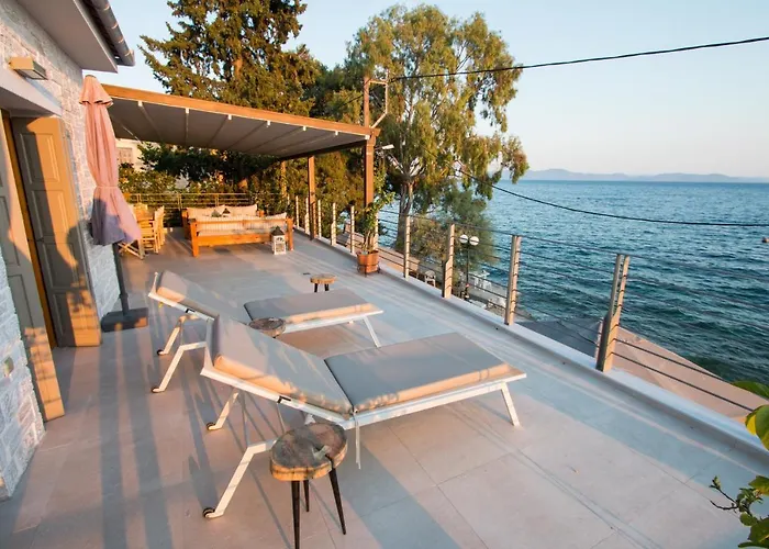 Holiday home Gatzeas Blue *